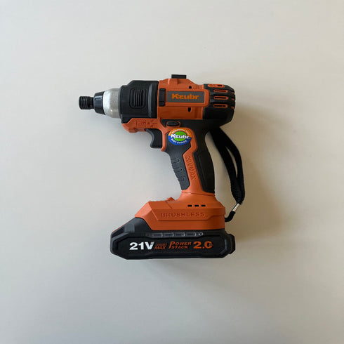 KZUBR AKUMULATORSKI SET KBMFCPT-21V-15+1 282