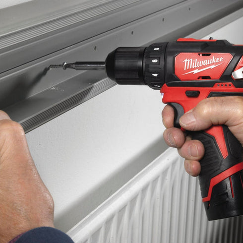 Akumulatorska bušilica odvijač M12 BDD-202C Milwaukee 4933441915